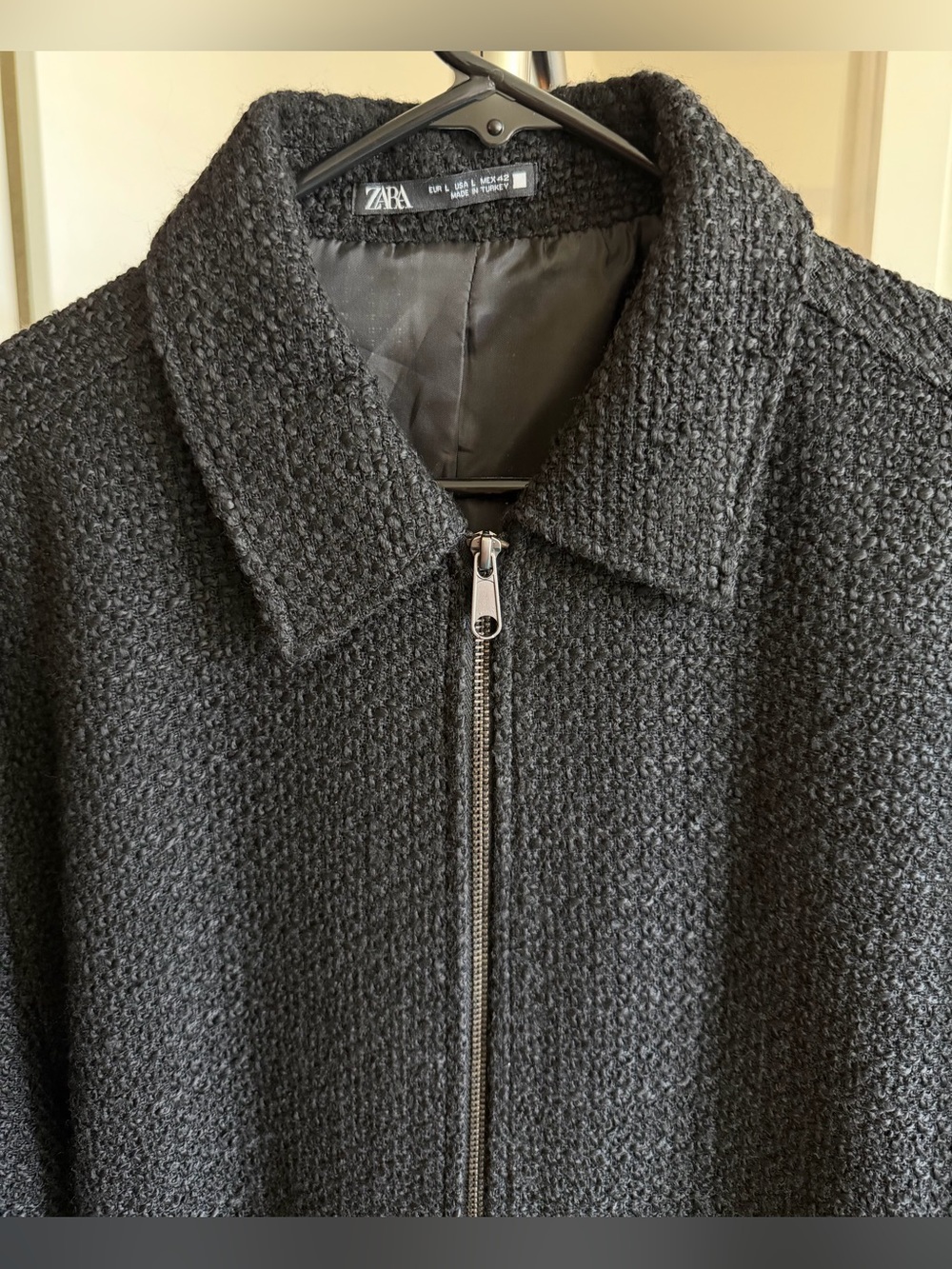 Zara Jacket - Picture 2 of 3